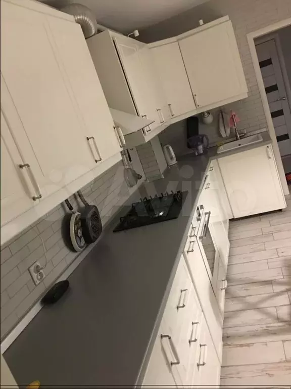 1-к. квартира, 45 м, 1/10 эт. - Фото 1