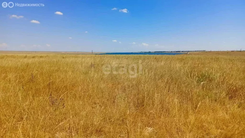 Участок в село Штормовое, Крымская улица (6 м) - Фото 0