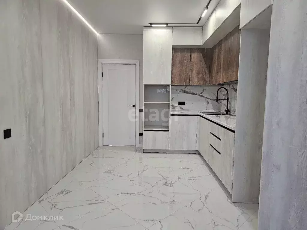 Продаётся 2-к квартира, 55 м - Фото 0