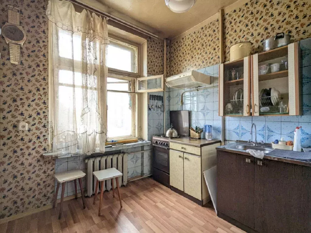 Продается 5-комнатная квартира - Фото 0