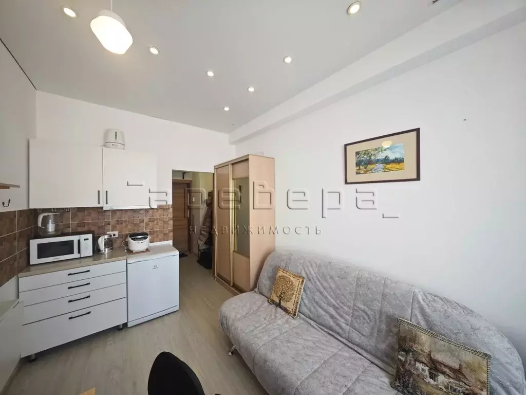 Студия Красноярский край, Красноярск Ленинградская ул., 42 (18.1 м) - Фото 1