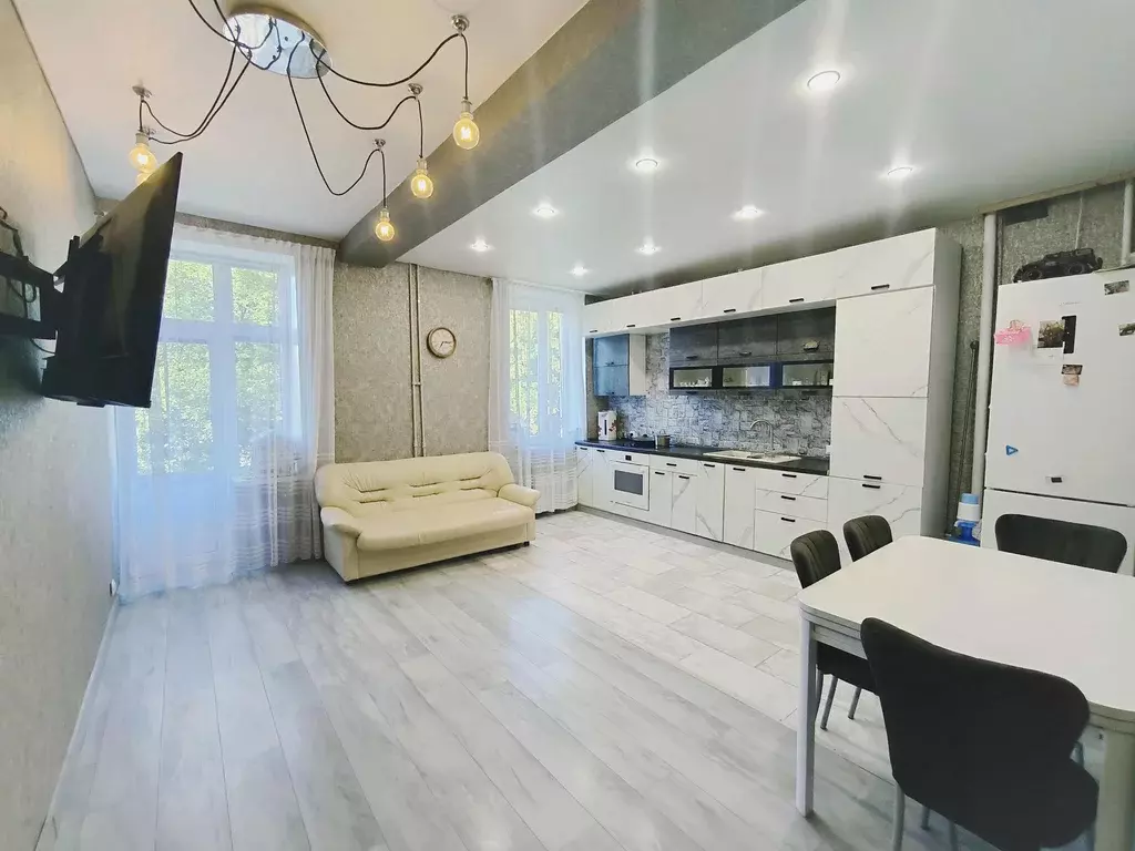 Продаётся 4-к квартира, 75.7 м - Фото 0