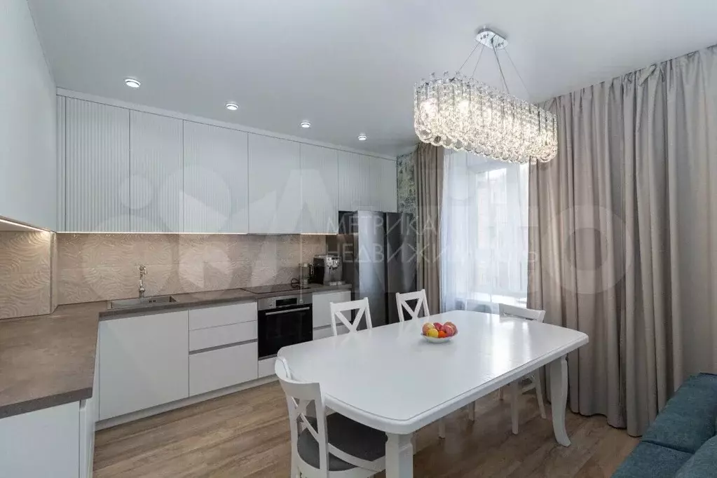 3-к. квартира, 116 м, 8/9 эт. - Фото 1