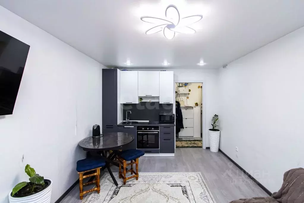 1-к кв. Тюменская область, Тюмень Антипино мкр, ул. Беловежская, 9 ... - Фото 1