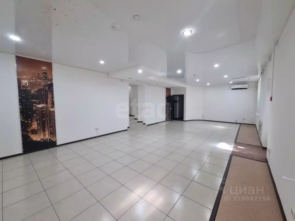 Помещение свободного назначения в Волгоградская область, Волгоград ... - Фото 2