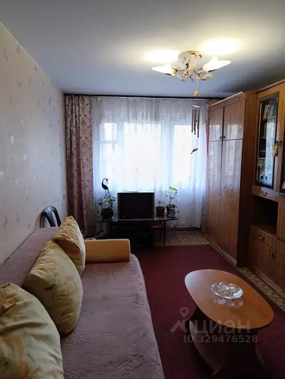 Комната Новосибирская область, Новосибирск ул. Кошурникова, 39 - Фото 1