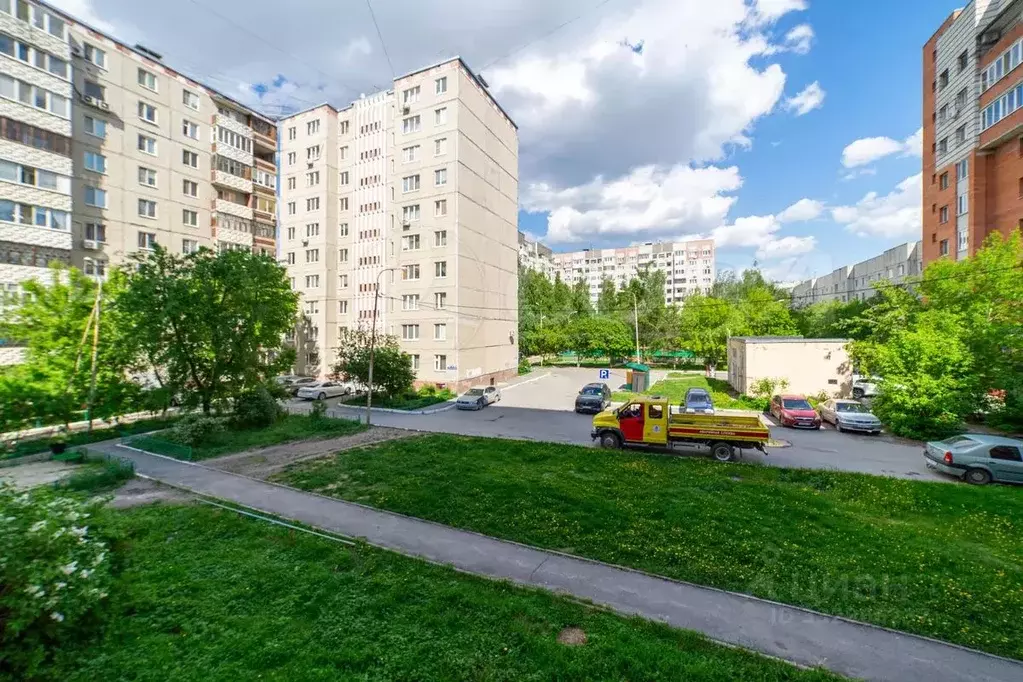 2-к кв. Тюменская область, Тюмень Депутатская ул., 95 (50.0 м) - Фото 1