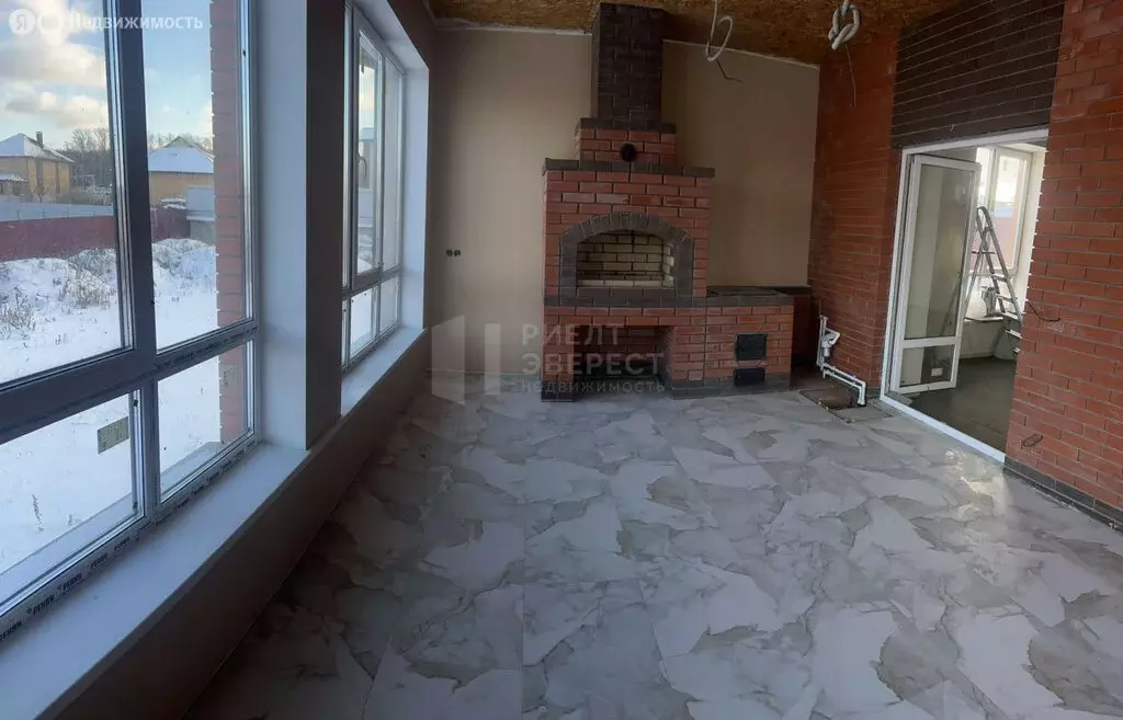 Дом в деревня Медвенка, Ясеневая улица, 14 (250 м) - Фото 1