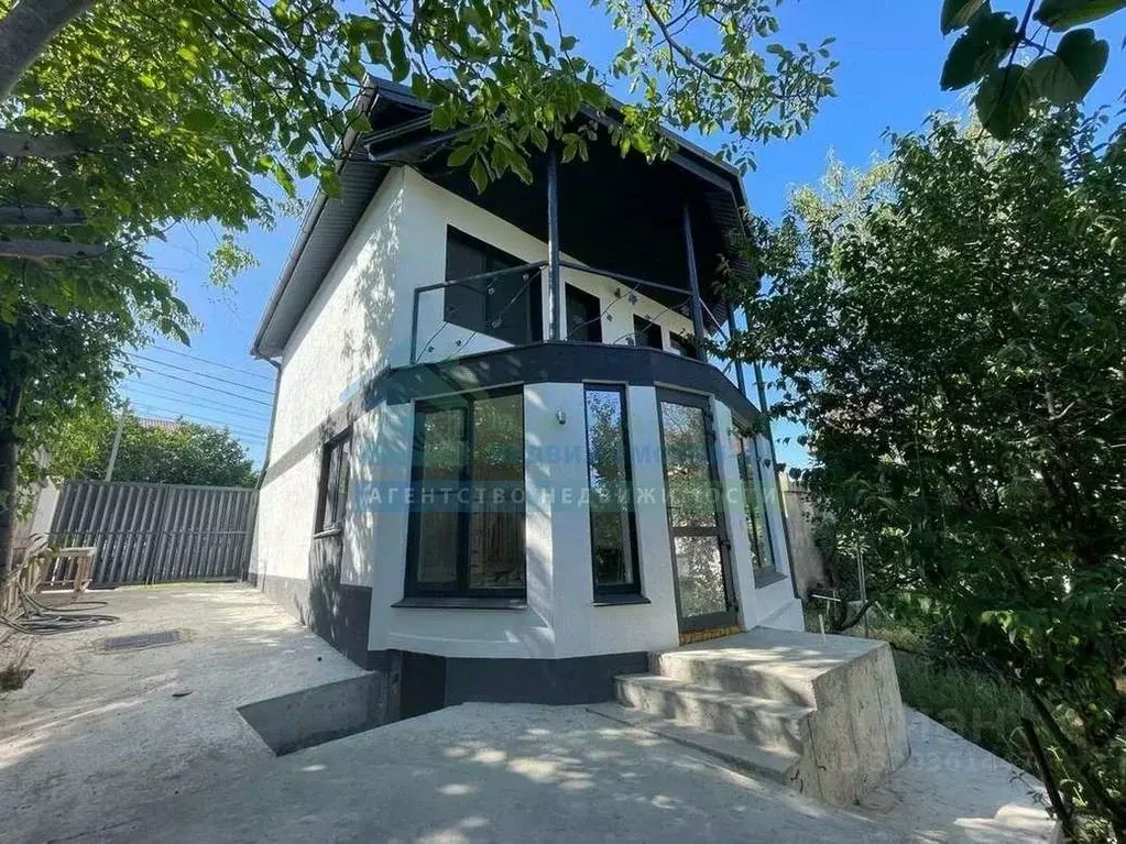 Дом в Краснодарский край, Новороссийск ул. Осоавиахима, 140 (97 м) - Фото 1