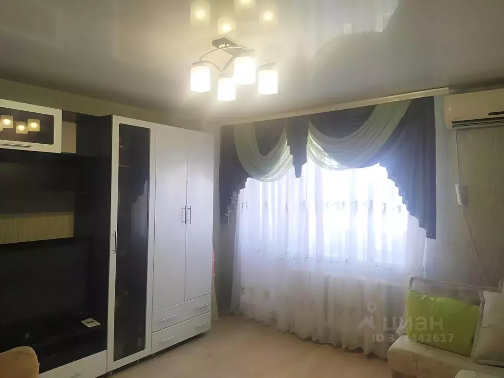 2-к кв. Волгоградская область, Волжский Оломоуцкая ул., 51 (44.0 м) - Фото 1