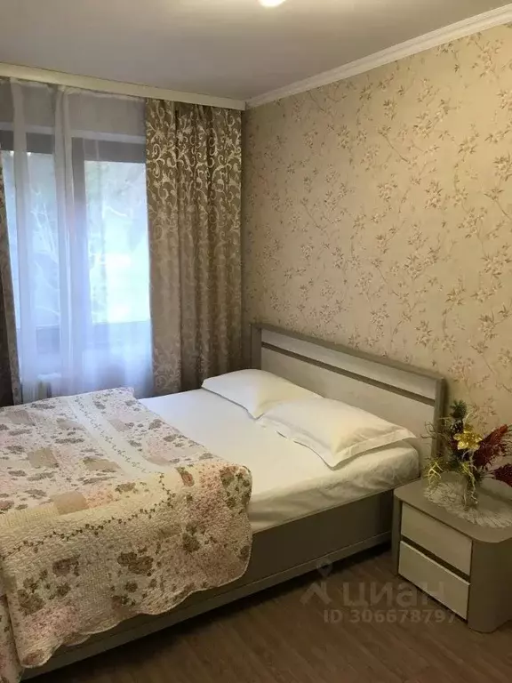 2-к кв. Крым, Ялта ул. Садовая, 52 (60.0 м) - Фото 0