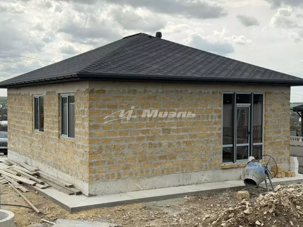 Дом в Крым, Симферопольский район, с. Урожайное ул. Таврическая, 32 ... - Фото 1