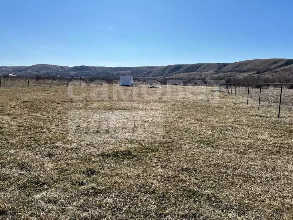 Участок в Крым, Симферопольский район, Перовское с/пос, Строитель-Юг ... - Фото 1