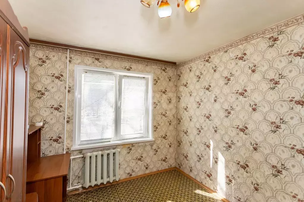 Комната Татарстан, Набережные Челны ул. Шамиля Усманова, 35 (9.0 м) - Фото 1