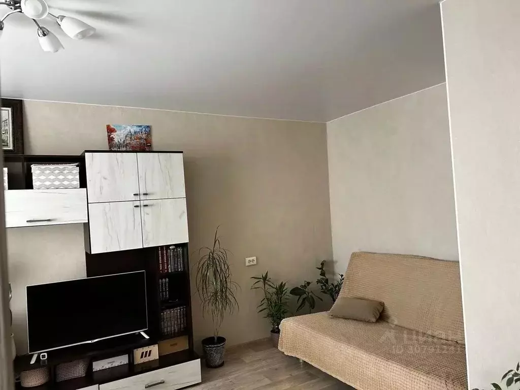 1-к кв. Татарстан, Казань ул. Космонавтов, 16 (32.0 м) - Фото 0