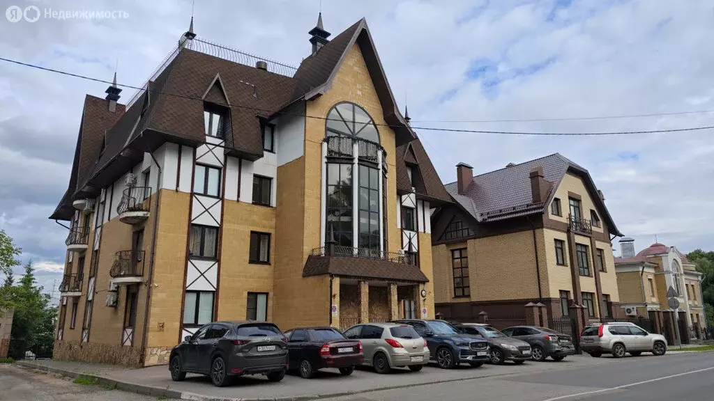 3-комнатная квартира: Киров, Казанская улица, 30 (102.4 м) - Фото 1