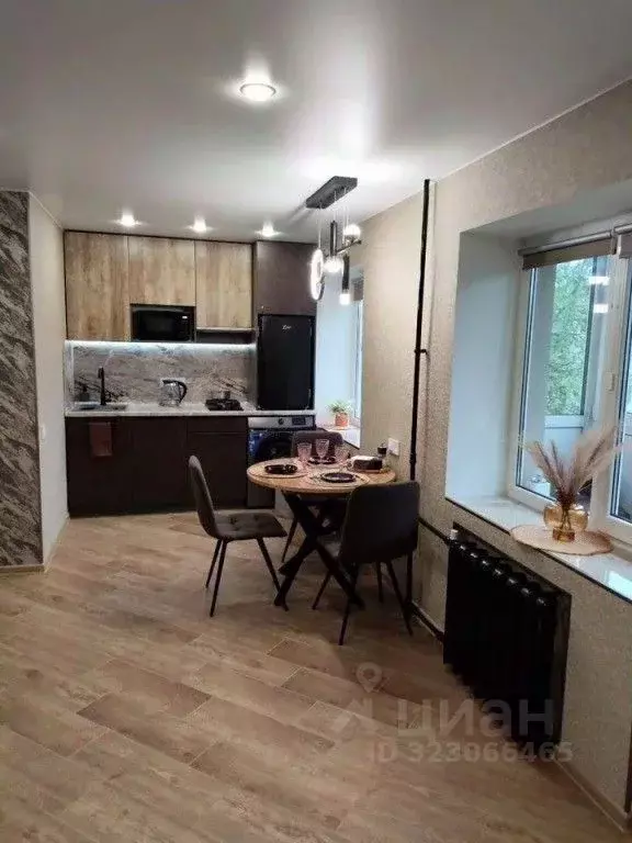 2-к кв. Псковская область, Псков ул. Максима Горького, 20/7 (40.0 м) - Фото 1