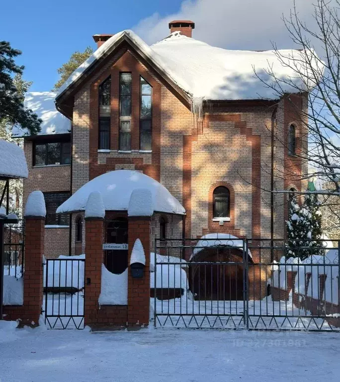 Дом в Московская область, Дубна Сосновая ул., 15 (317 м) - Фото 1