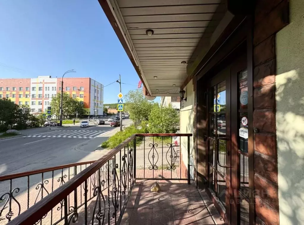 Помещение свободного назначения в Мурманская область, Мурманск ул. ... - Фото 2