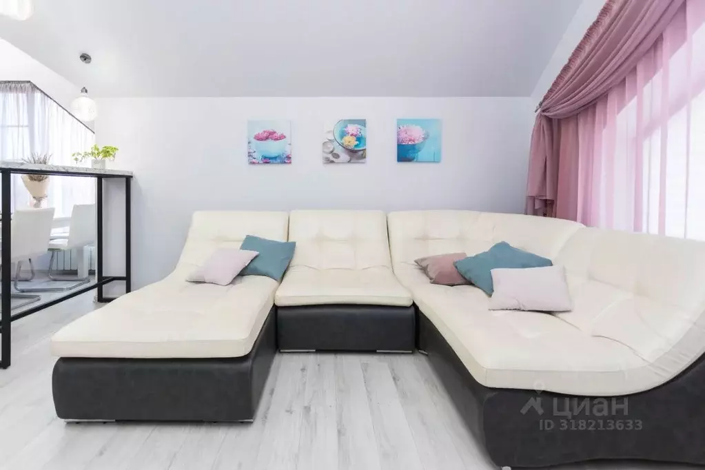 4-к кв. Карелия, Петрозаводск пер. 1-й Сайнаволокский, 11А (110.0 м) - Фото 1