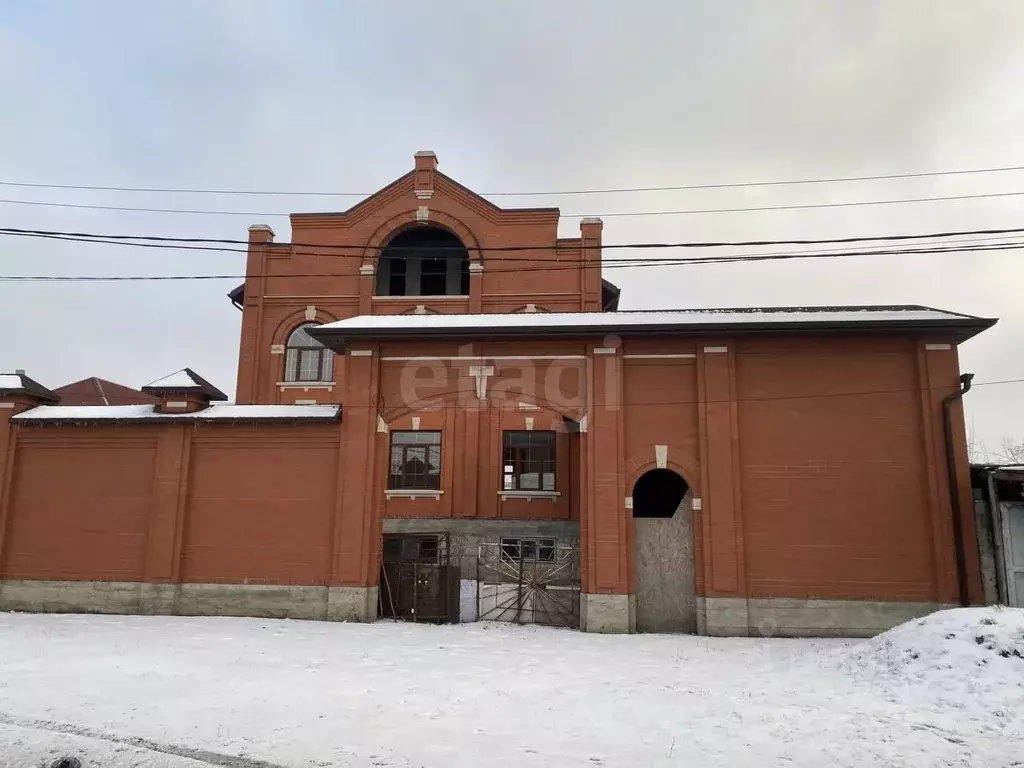 Дом в Северная Осетия, Ардон ул. 319-й Стрелковой дивизии, 36 (330 м) - Фото 1