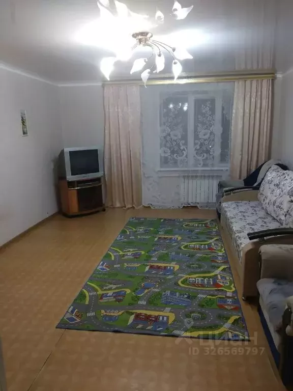 1-к кв. Татарстан, Набережные Челны ул. Шамиля Усманова, 17к3 (42.0 м) - Фото 1