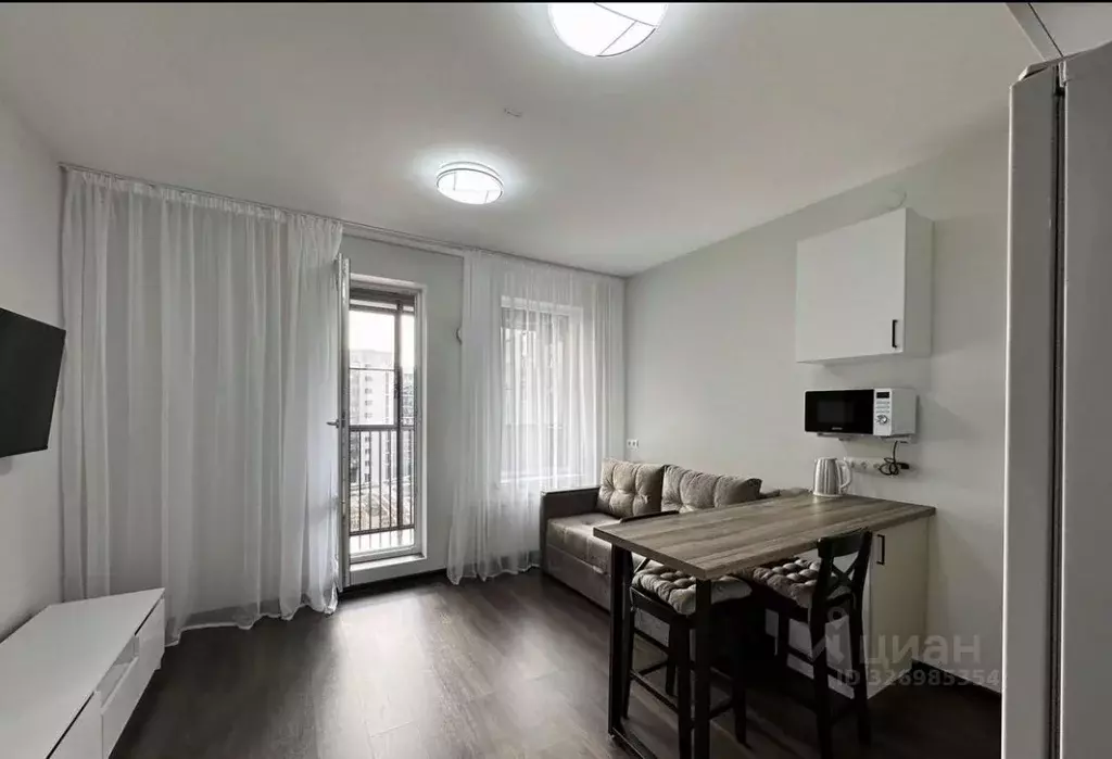 Студия Санкт-Петербург Светлановский просп., 8 (24.3 м) - Фото 1