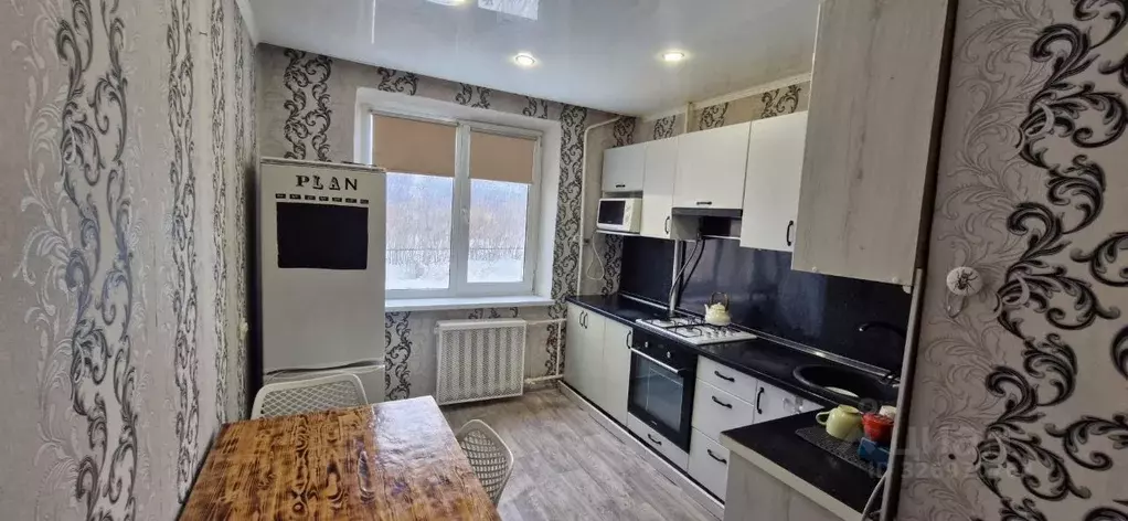 3-к кв. Башкортостан, Октябрьский ул. Аксакова, 9 (69.0 м) - Фото 1