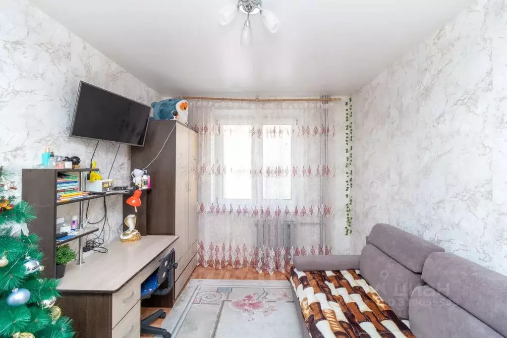 2-к кв. Тюменская область, Тюмень Солнечный проезд, 22 (56.0 м) - Фото 0