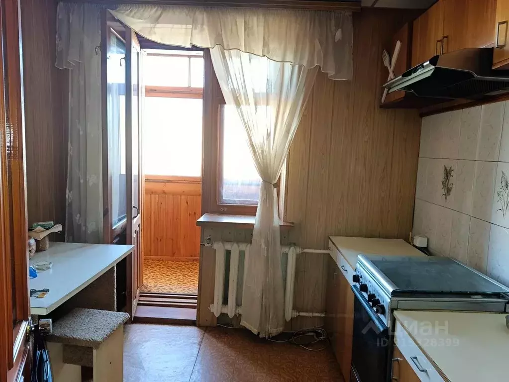 2-к кв. Саратовская область, Саратов Крымская ул., 16/24 (52.0 м) - Фото 0