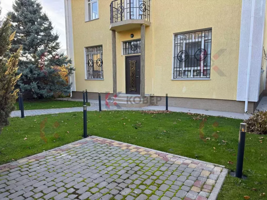 Дом в Крым, Симферополь ул. Санитарная (142 м) - Фото 1