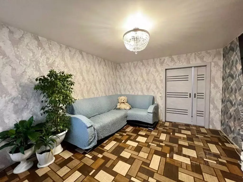 3-к кв. Нижегородская область, Дзержинск ул. Петрищева, 27В (64.6 м) - Фото 1