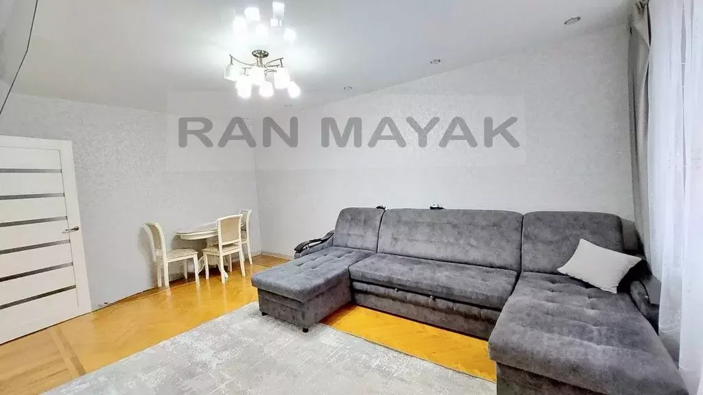 2-к кв. Адыгея, Майкоп ул. 12 Марта, 144К2 (53.0 м) - Фото 2