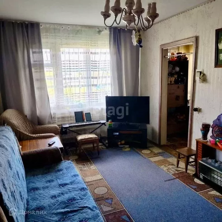 Продаётся 4-к квартира, 60.6 м - Фото 1