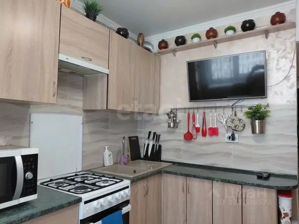 2-к кв. Калининградская область, Черняховск Российская ул., 13к1 (50.3 ... - Фото 1