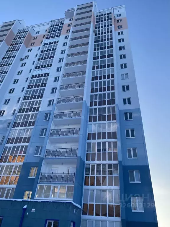 Студия Курганская область, Курган Заозерный жилрайон, 7-й мкр, 12 ... - Фото 1