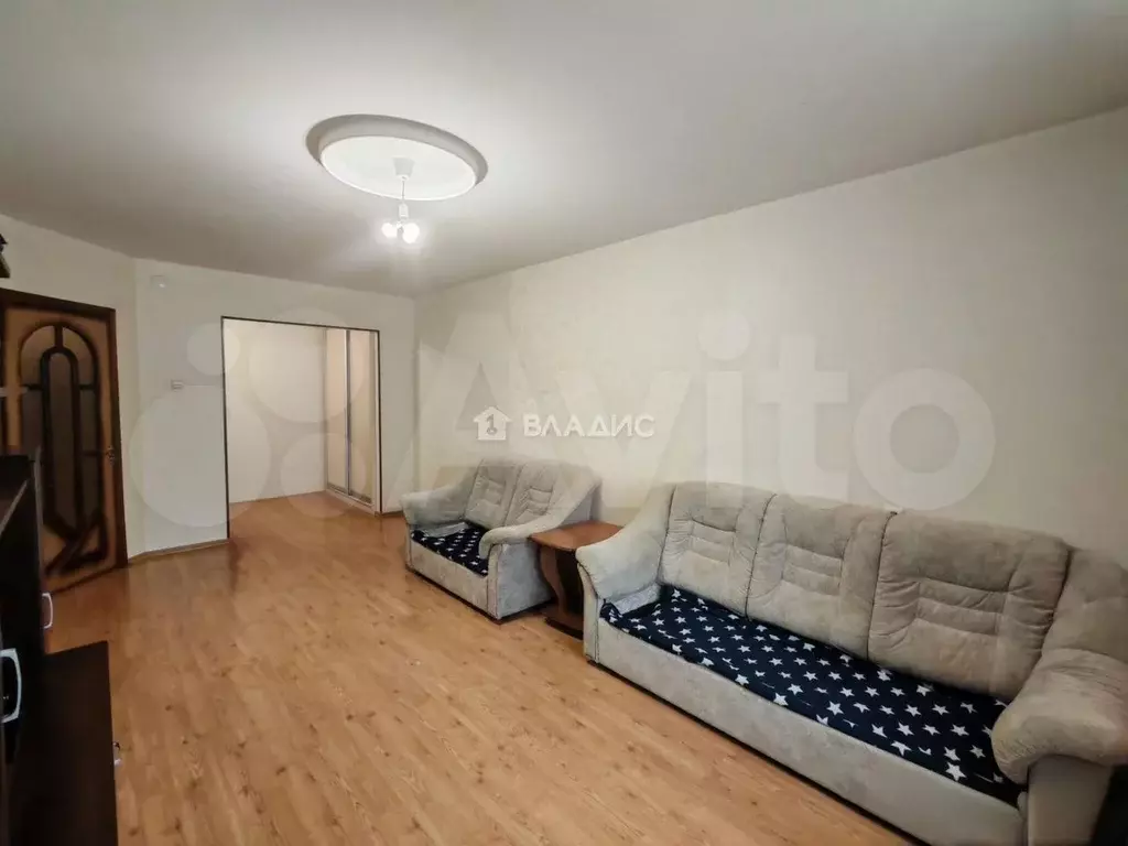 1-к. квартира, 42,3 м, 1/5 эт. - Фото 0