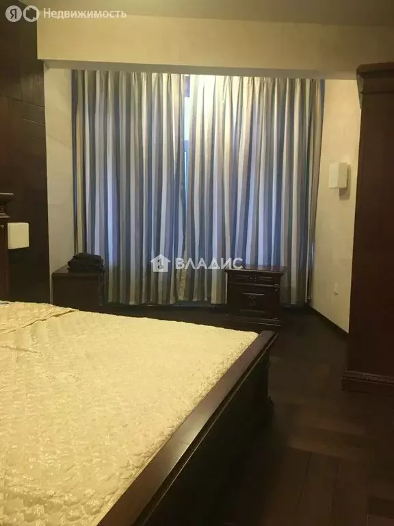 1-комнатная квартира: Улан-Удэ, улица Смолина, 77 (50 м) - Фото 1