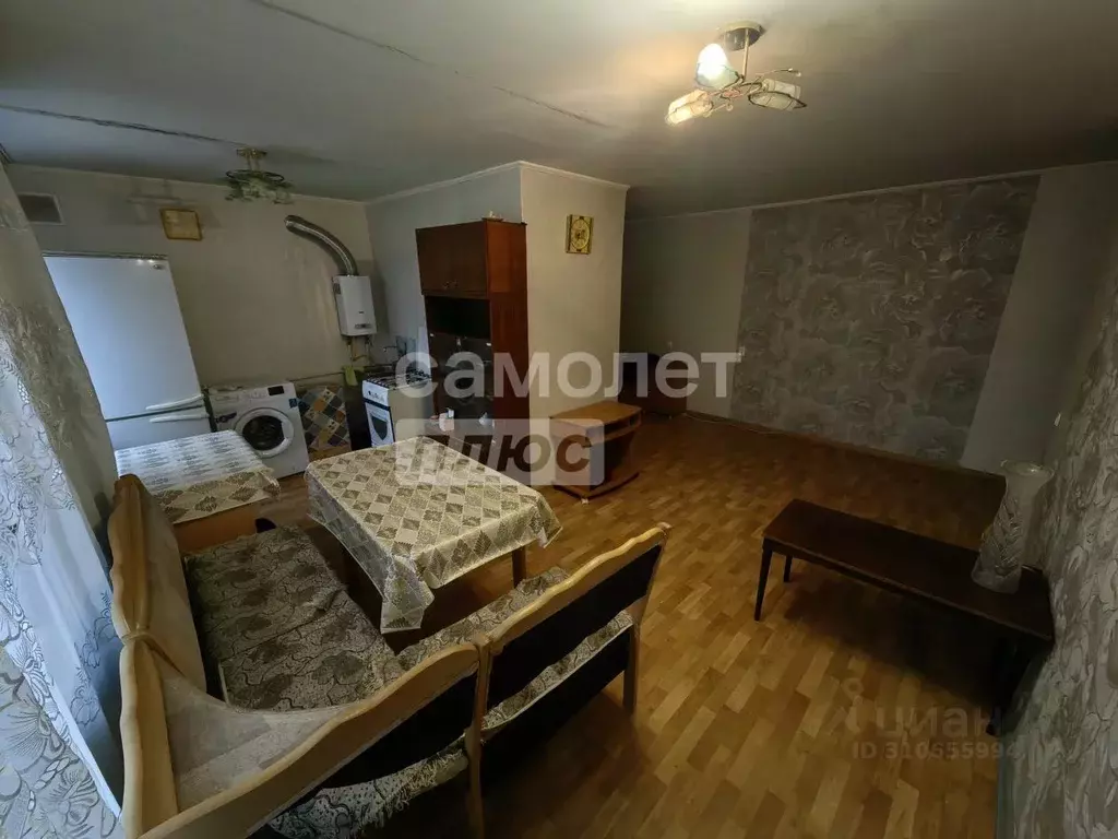 3-к кв. Калмыкия, Элиста ул. Максима Горького, 11 (59.0 м) - Фото 1