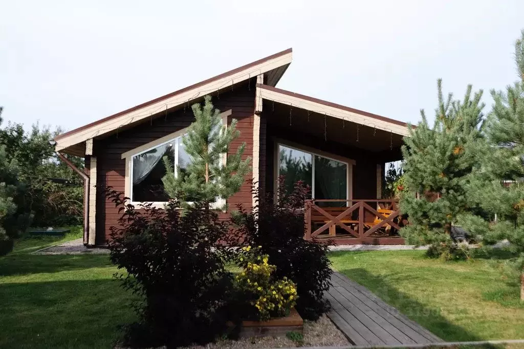 Дом в Ленинградская область, Кингисеппский район, Куземкинское с/пос, ... - Фото 1