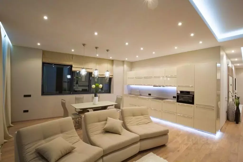 3-к кв. Краснодарский край, Сочи Светлана мкр, просп. Пушкина, 5А ... - Фото 2