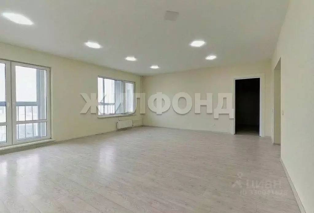 3-к кв. Алтайский край, Барнаул ул. 280-летия Барнаула, 21 (82.0 м) - Фото 2