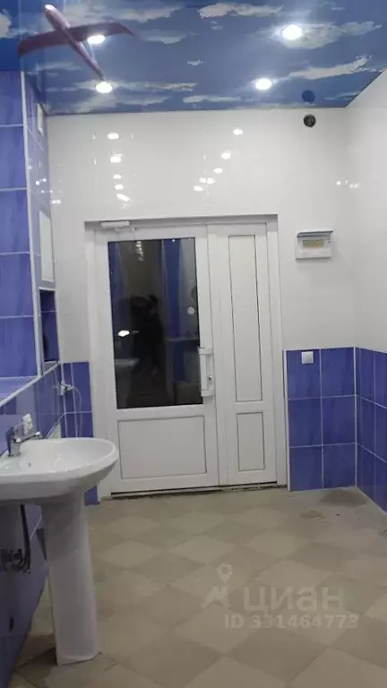Помещение свободного назначения в Новгородская область, Великий ... - Фото 1