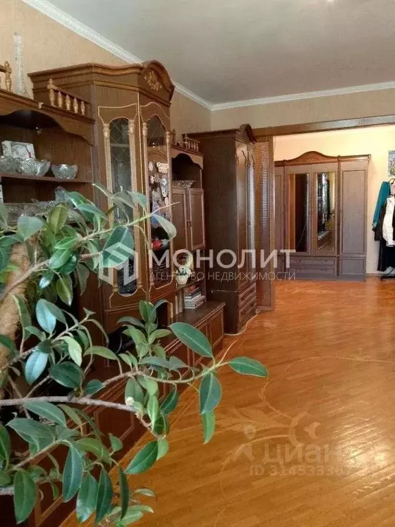 4-к кв. Белгородская область, Старый Оскол Восточный мкр, 48 (117.0 м) - Фото 0