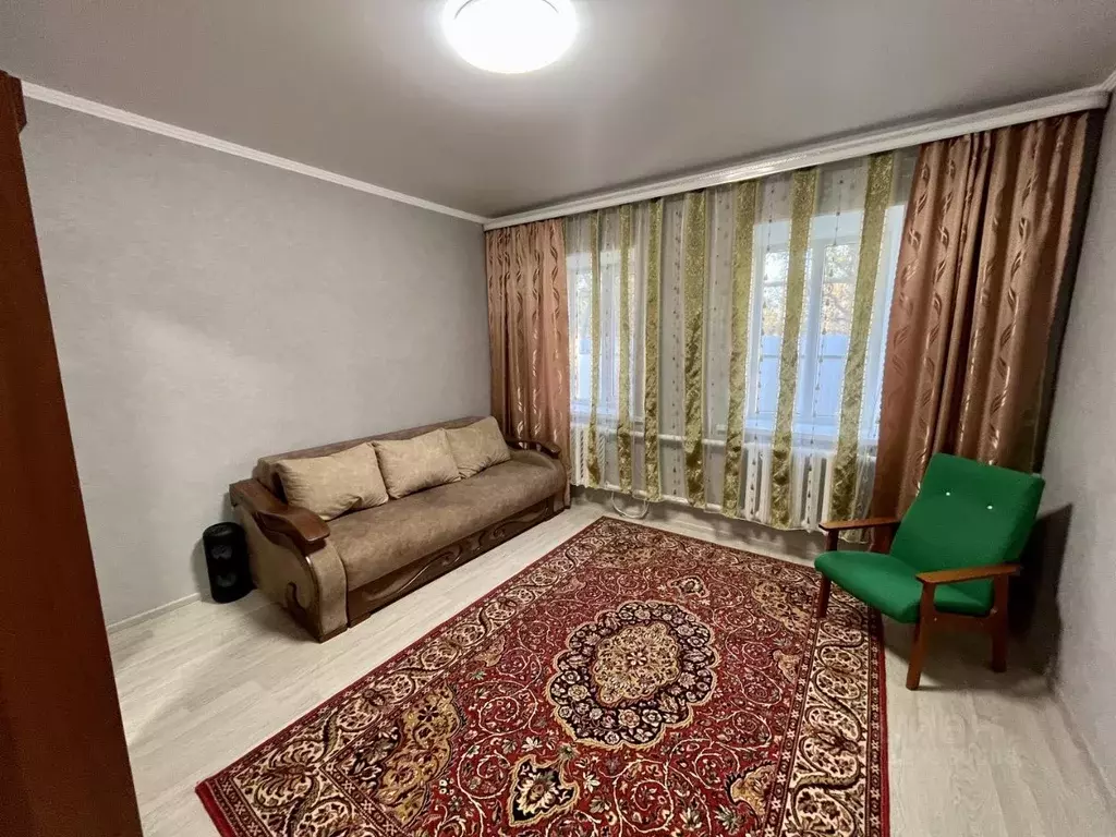 Дом в Краснодарский край, Гулькевичский район, Гирейское городское ... - Фото 1