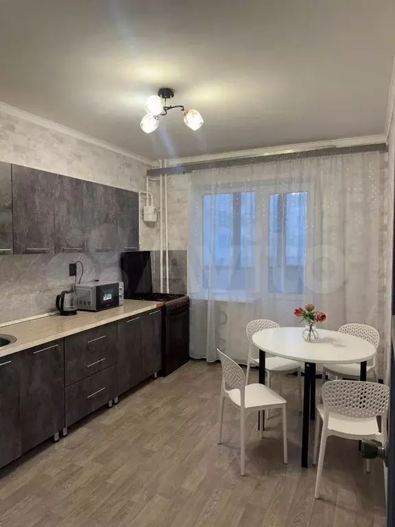 2-к. квартира, 51 м, 3/10 эт. - Фото 0