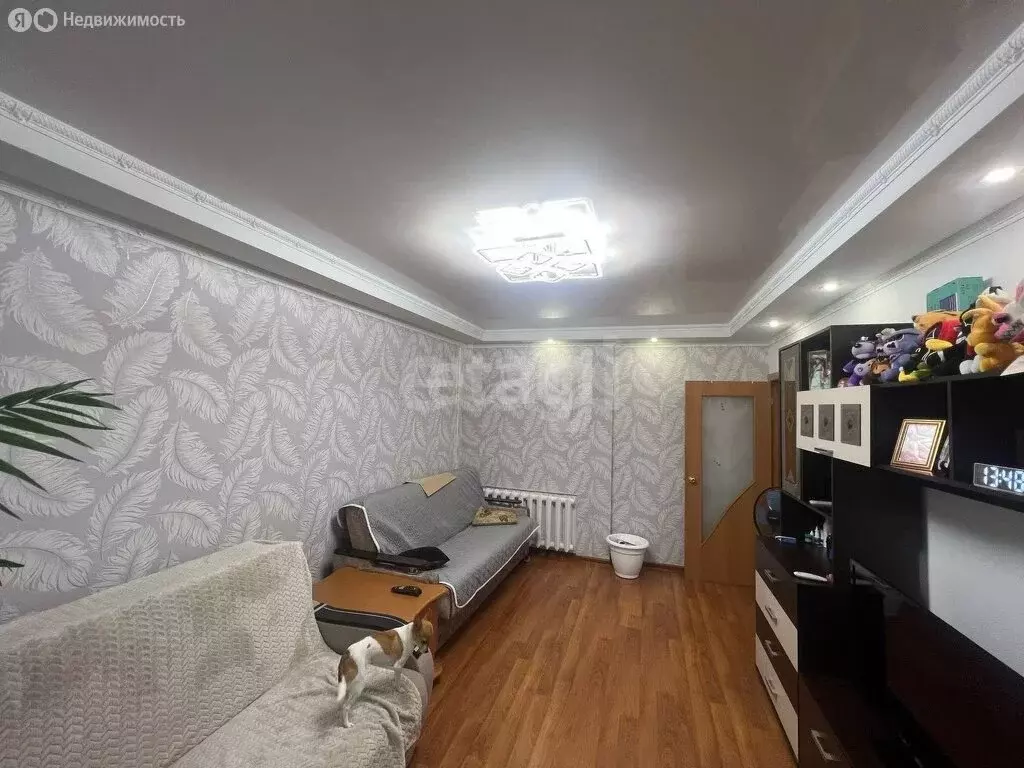 3-комнатная квартира: Алапаевск, улица Калинина, 7к1 (68.9 м) - Фото 2