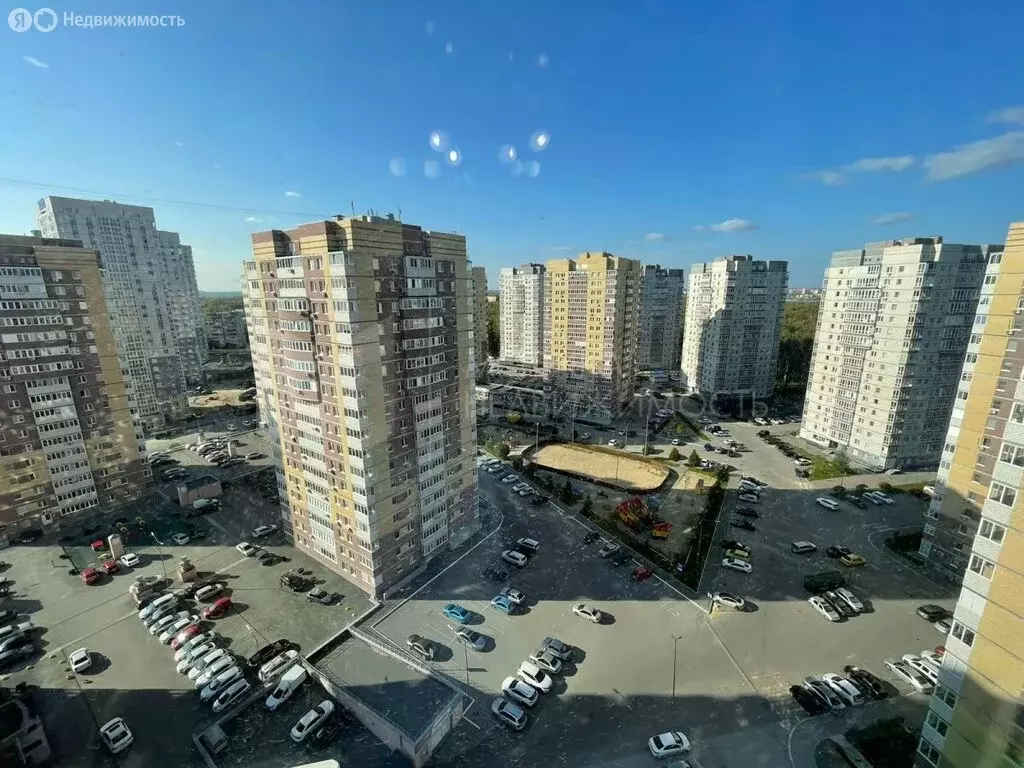 2-комнатная квартира: Тюмень, улица Мельникайте, 2к4 (58.8 м) - Фото 1