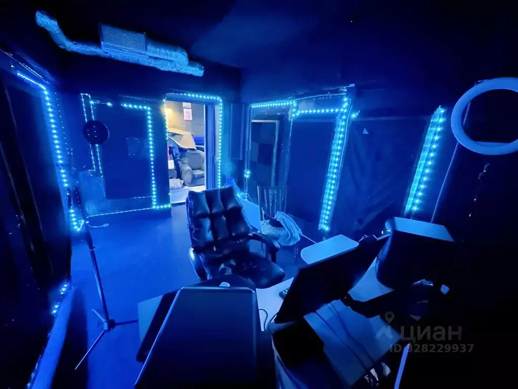 Помещение свободного назначения в Москва Анадырский проезд, 19/2 (24 ... - Фото 1