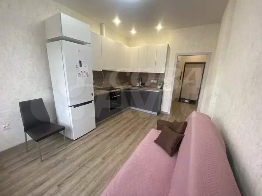 1-к. квартира, 40 м, 2/18 эт. - Фото 1